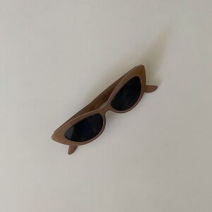 Cat Eye brown sunglasses